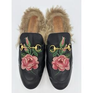 Gucci Princetown Loafer Black Leather Rose Embroidered Horsebit Size 38 / 8 Fur